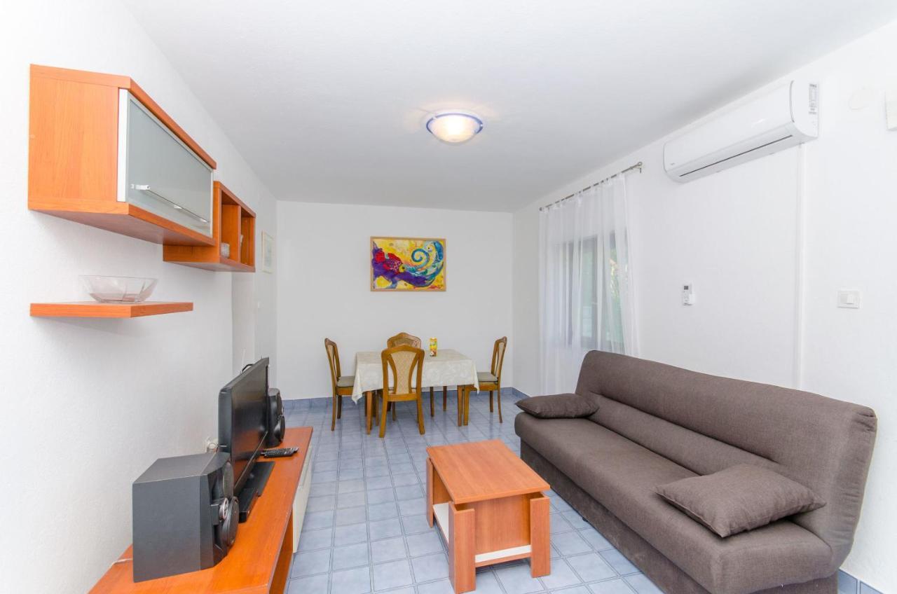 Apartment Vitaic Supetar Ngoại thất bức ảnh